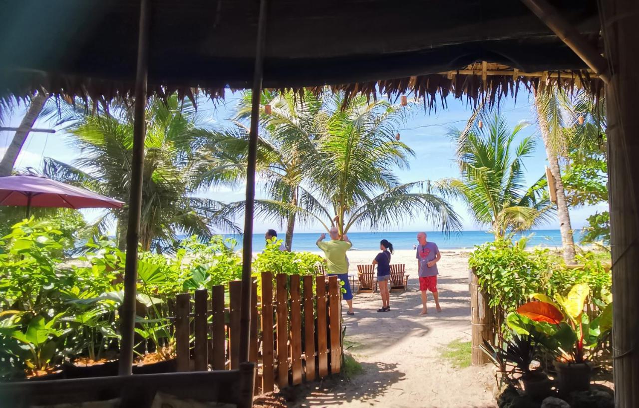 Sulu Sunset Beach Resort Nauhang Exterior foto