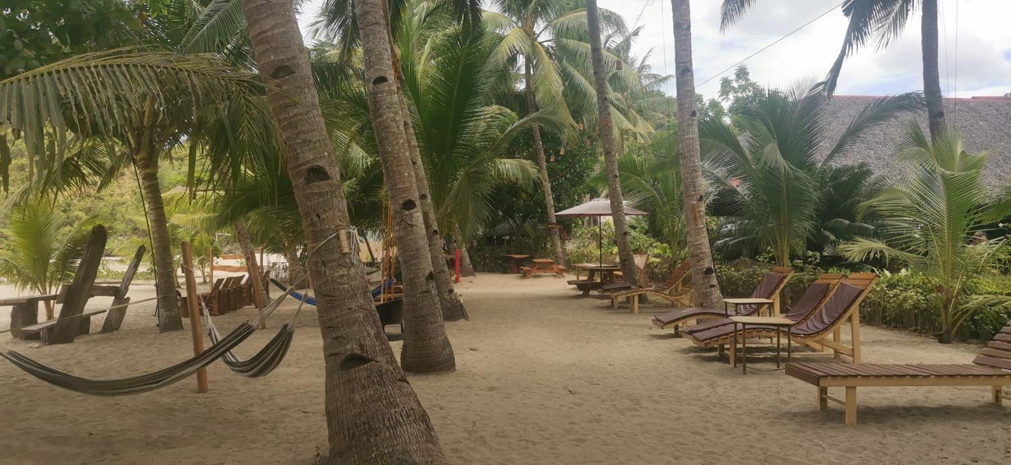 Sulu Sunset Beach Resort Nauhang Exterior foto